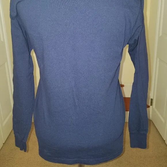 NFL Patriots Long sleeve v neck shirt sz Med - Picture 4 of 4